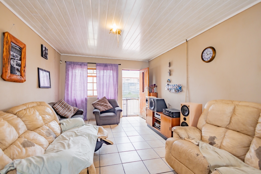 3 Bedroom Property for Sale in Protea Village Western Cape